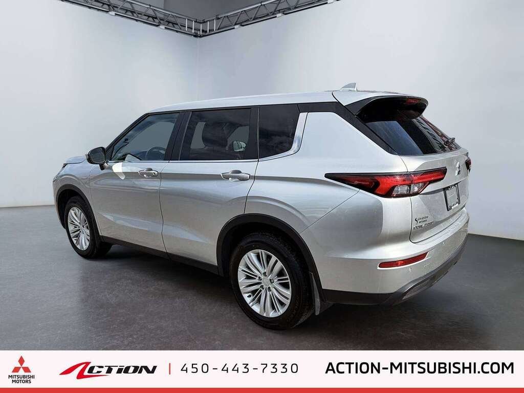 2024 Mitsubishi Outlander