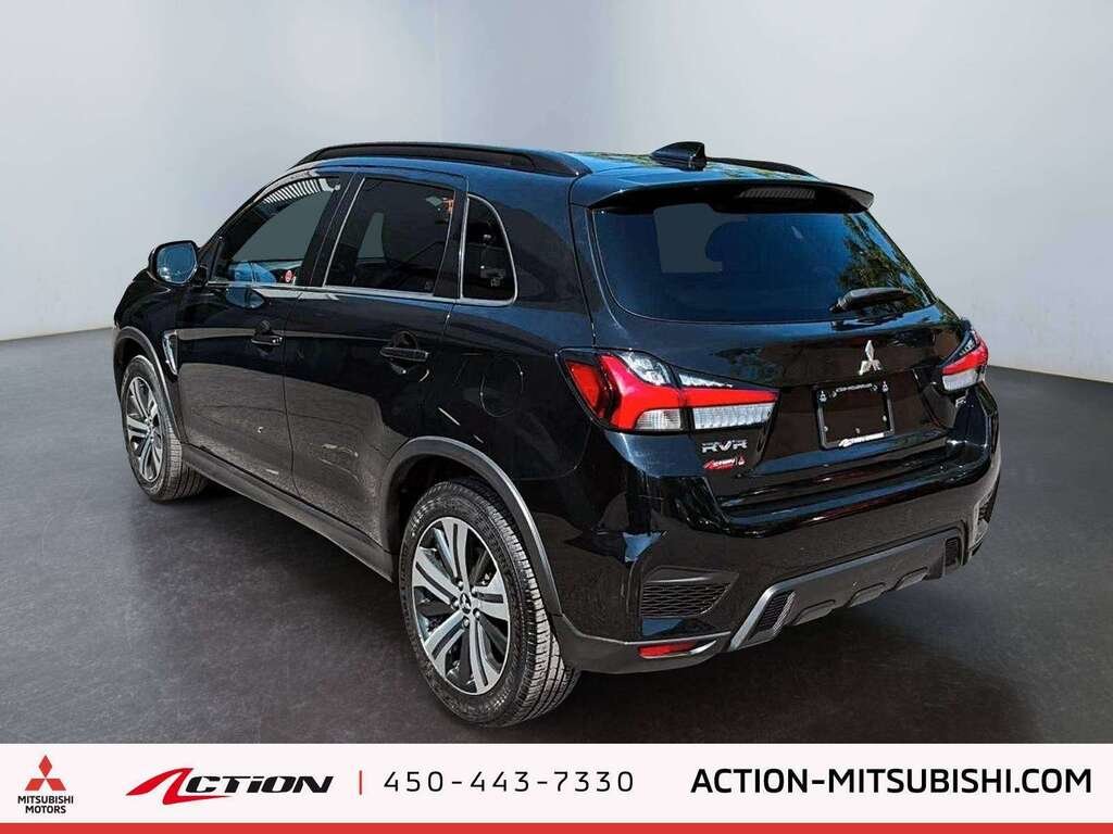 2023 Mitsubishi RVR
