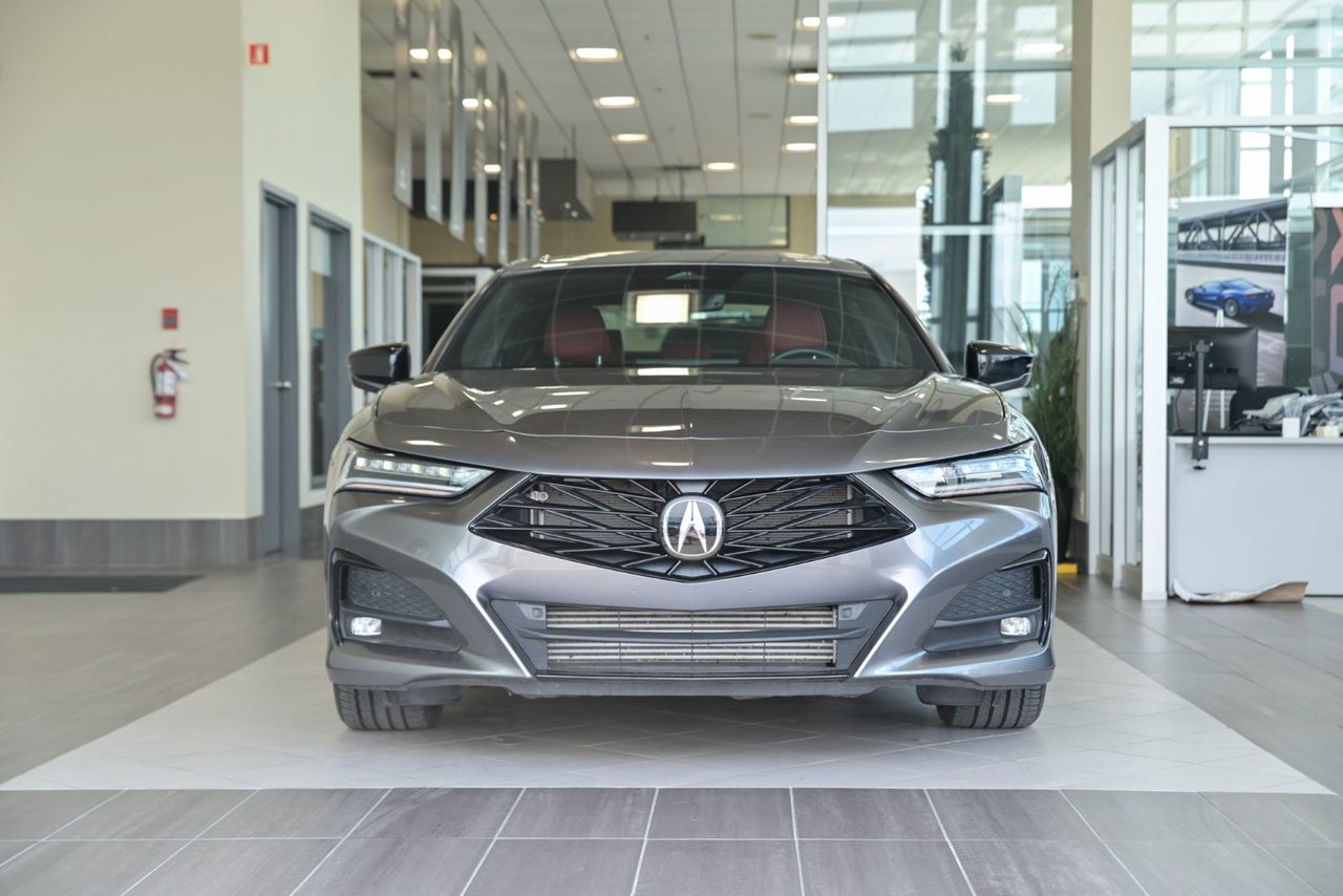 Acura TLX 2024