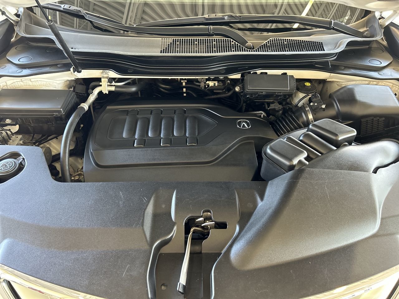 Used 2016 White Diamond (Pearl) Acura Tech image 34