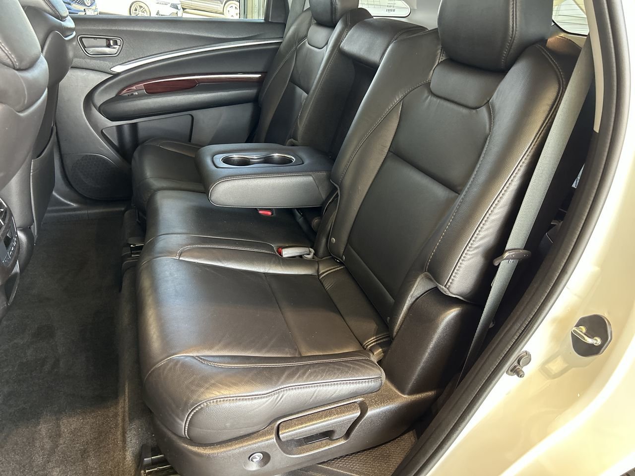 Used 2016 White Diamond (Pearl) Acura Tech image 31