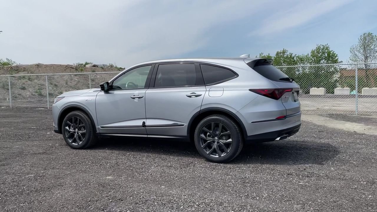 New 2023 Lunar Silver Metallic Acura A-Spec image 6