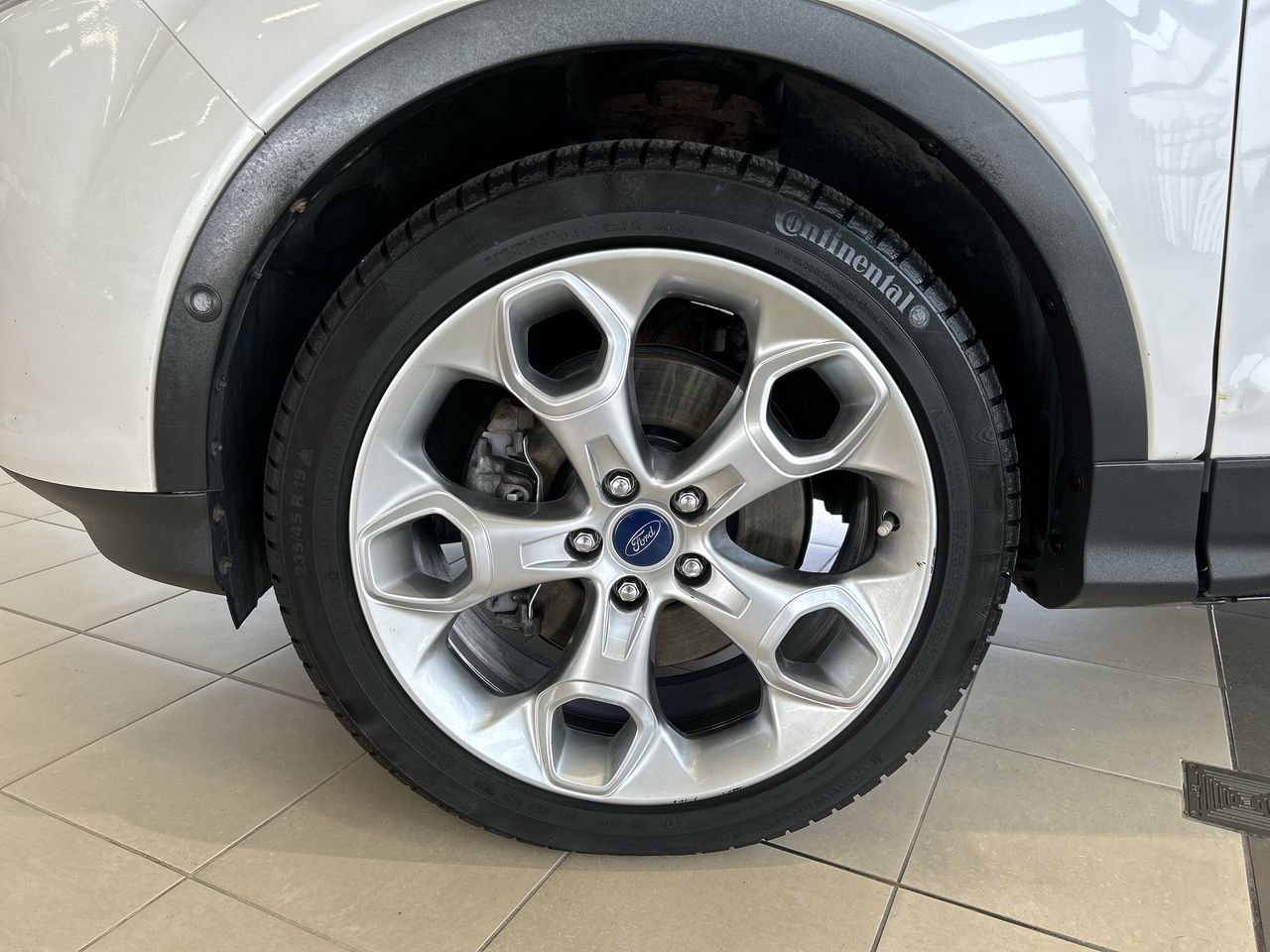 Used 2016 Oxford White Ford Titanium - 4WD image 18