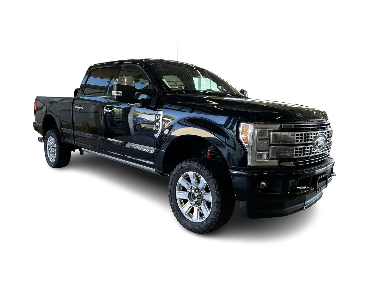 Used 2017 Shadow Black Ford 4x4 - Crew Cab SRW Platinum - 160 WB image 17
