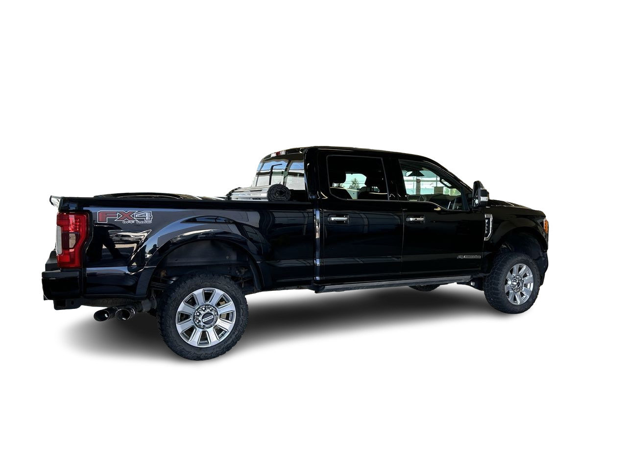 Used 2017 Shadow Black Ford 4x4 - Crew Cab SRW Platinum - 160 WB image 14