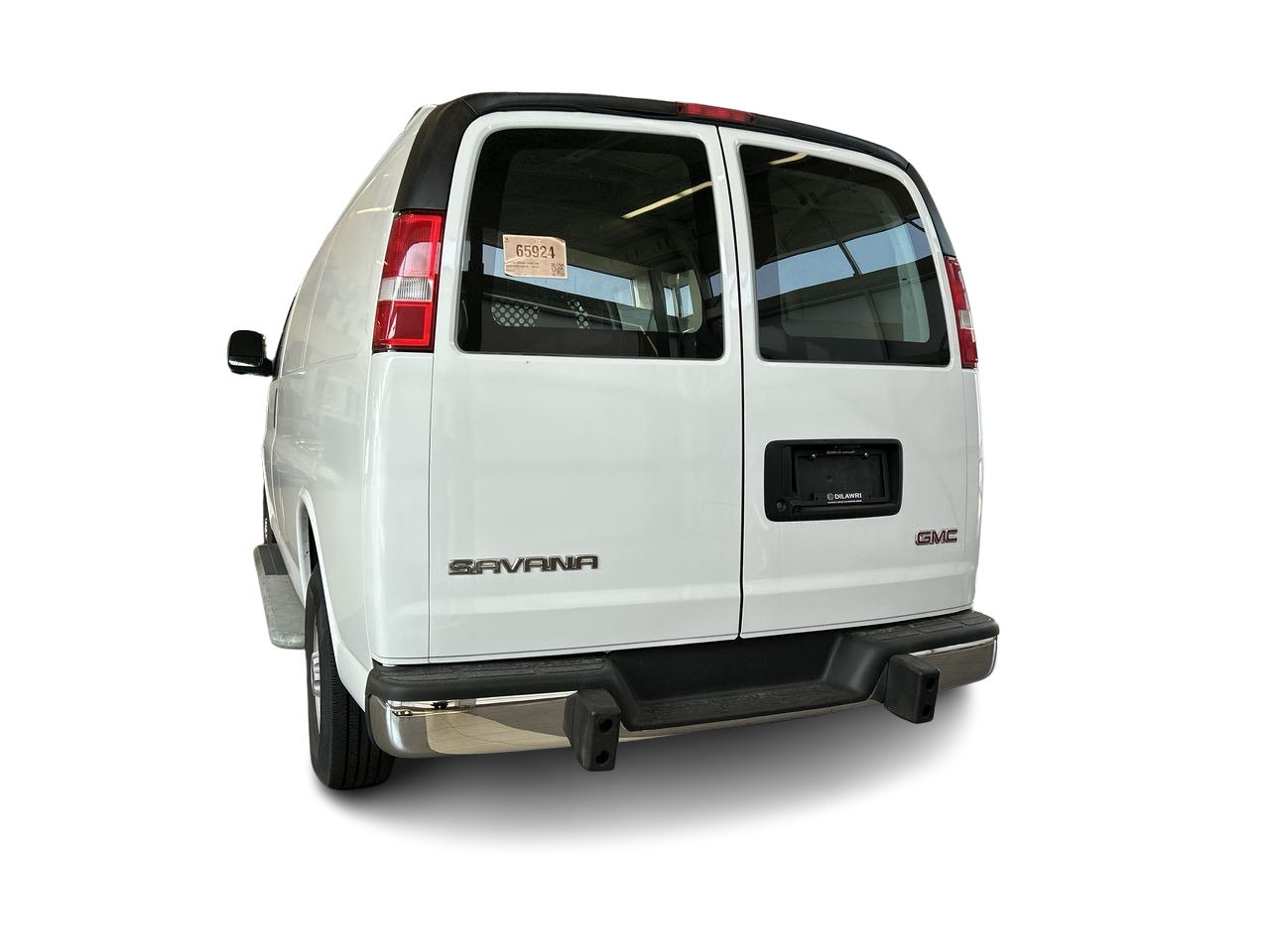 Used 2020 Summit White GMC 135 Wheelbase image 10
