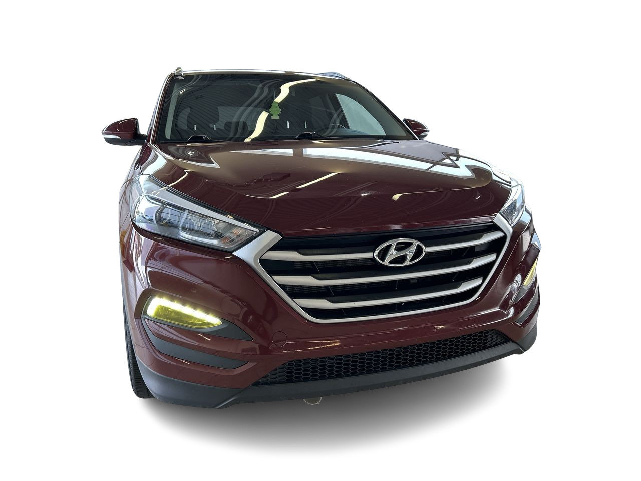 Used 2018 Ruby Wine Hyundai AWD 2.0L Premium image 2