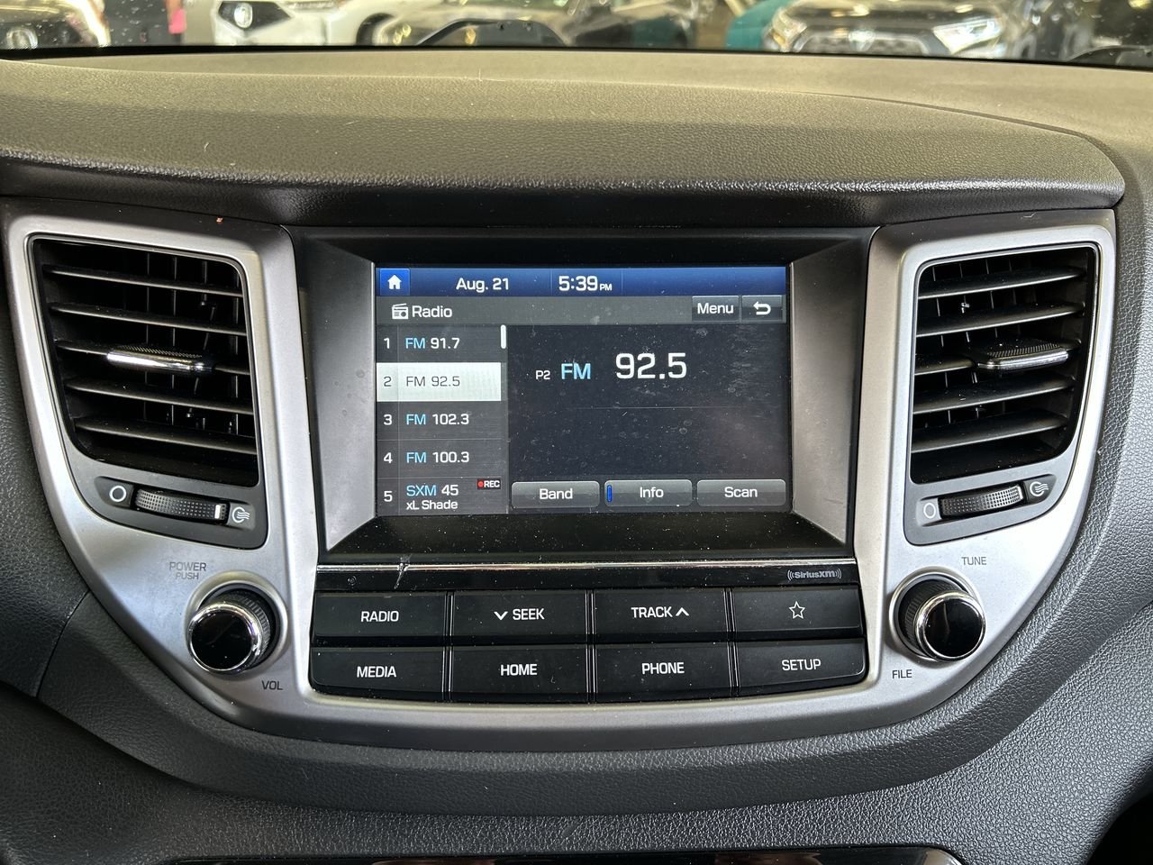 Used 2018 Ruby Wine Hyundai AWD 2.0L Premium image 24