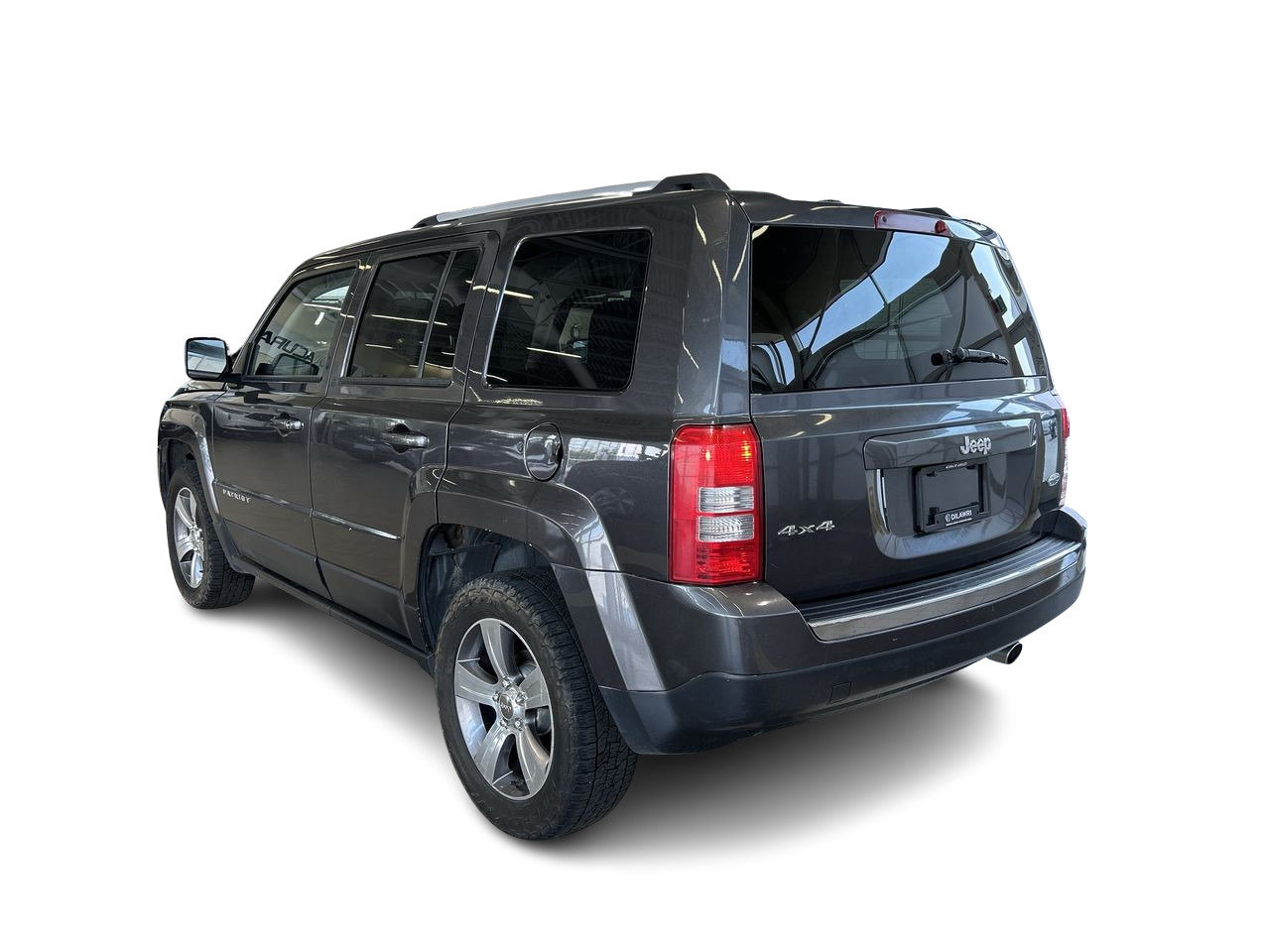 Used 2017 Granite Crystal (MET) Jeep 4x4 Sport / North image 9