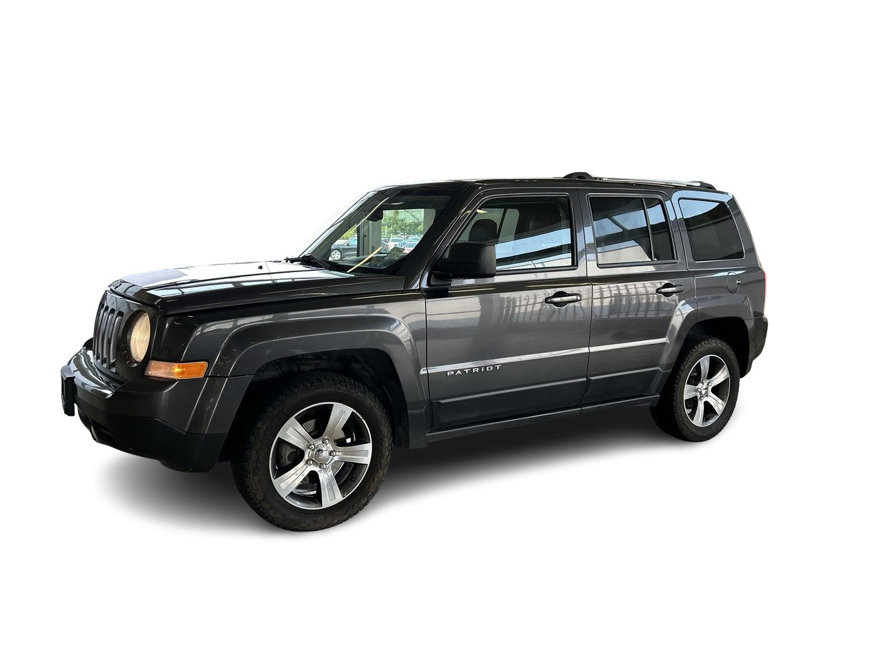 Used 2017 Granite Crystal (MET) Jeep 4x4 Sport / North image 6