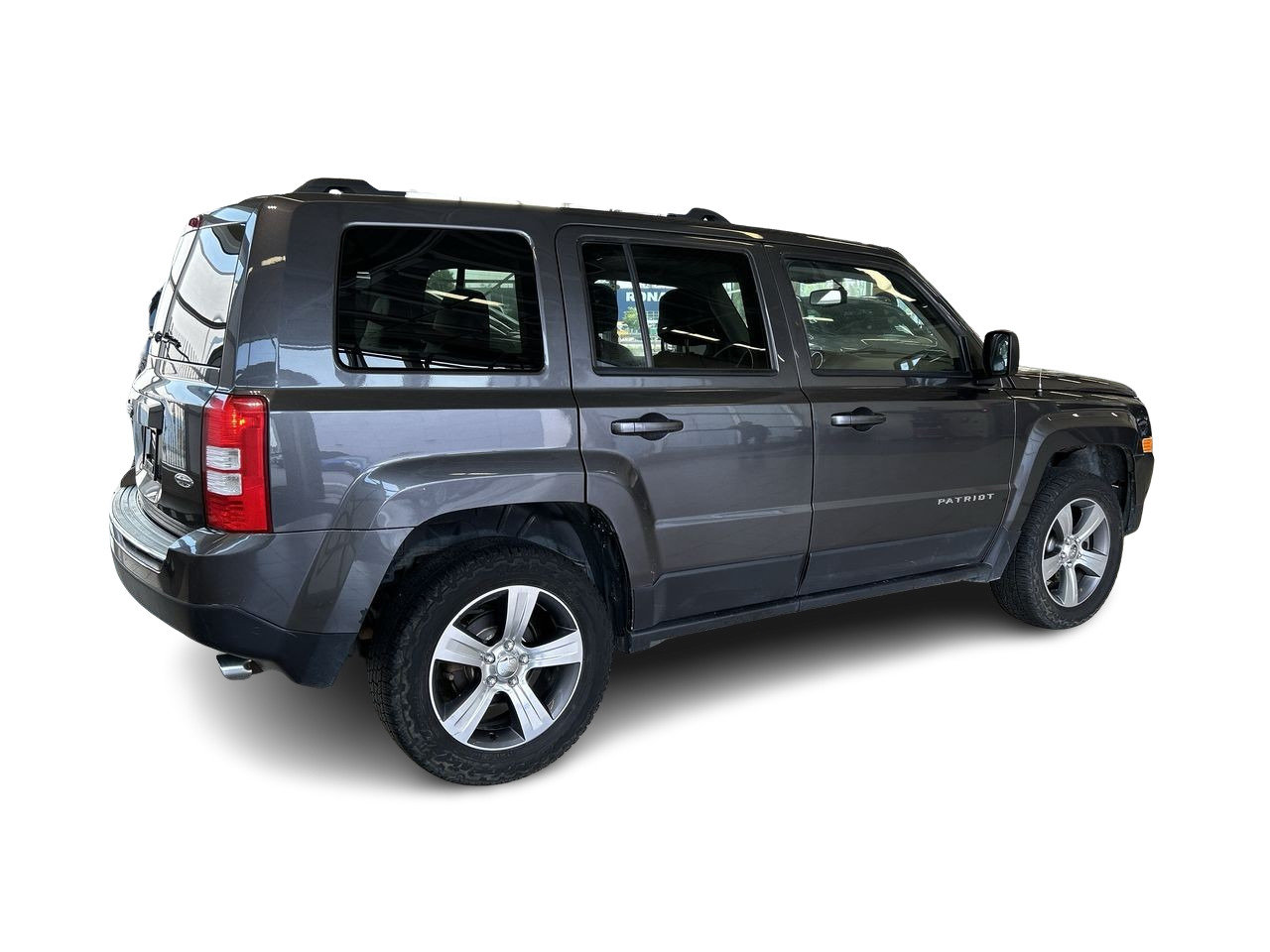 Used 2017 Granite Crystal (MET) Jeep 4x4 Sport / North image 14