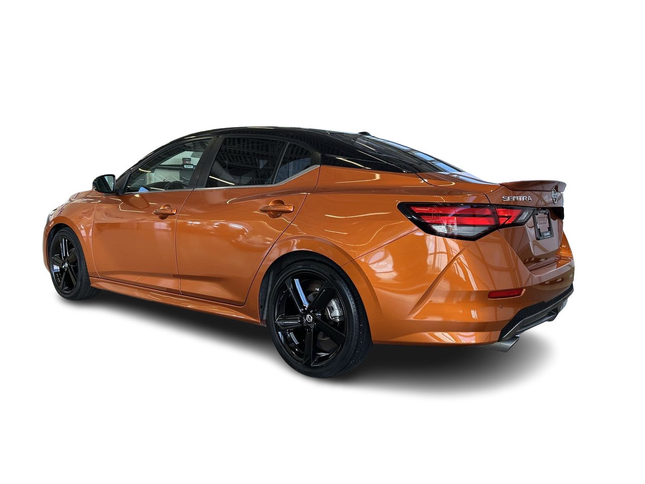 Used 2022 2 tone Super Black/Monarch Orange Met Nissan SR CVT image 8