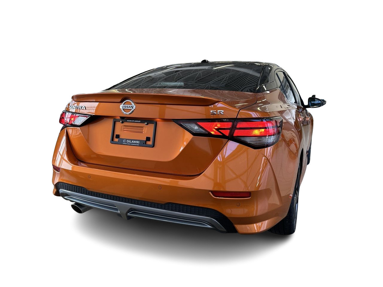 Used 2022 2 tone Super Black/Monarch Orange Met Nissan SR CVT image 12