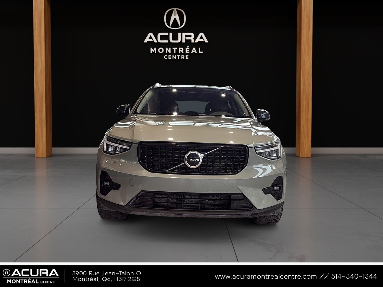 Volvo XC40 2023