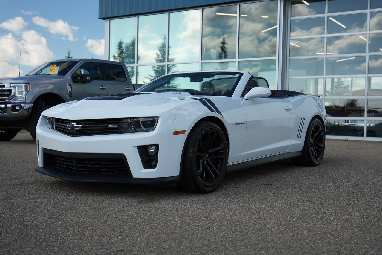 2015 Chevrolet Camaro Convertible Rear-Wheel Drive Manual