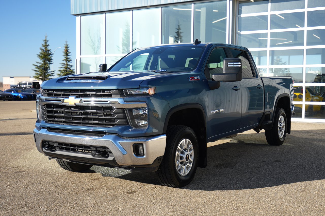  2025 Chevrolet Silverado 2500HD LT Crew Cab 4WD   