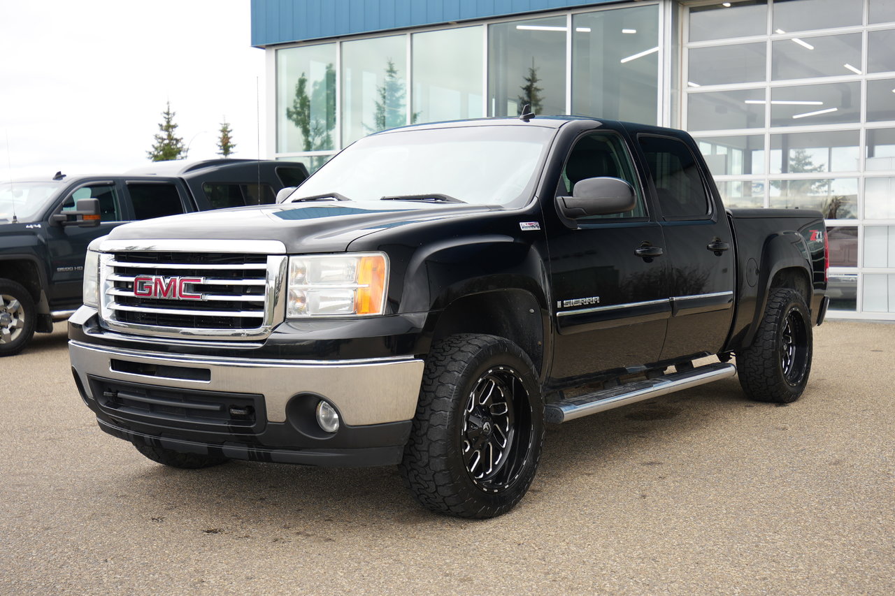 2009 GMC Sierra 1500 Pickup Truck Four-Wheel Drive Automatic