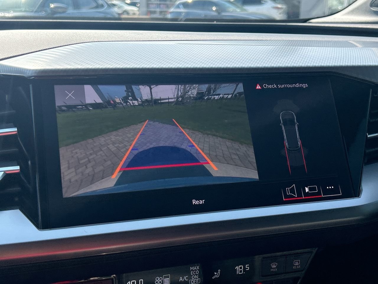 2024 Audi Q4 e-tron 50, Toronto, Cash