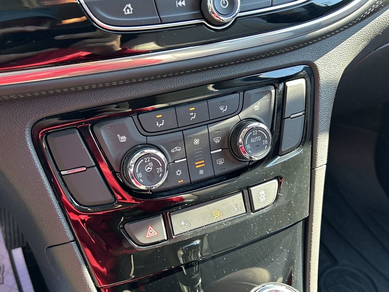 2018 Buick Encore Essence, Toronto, Cash