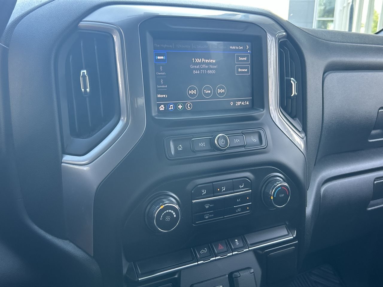 Used 2021  Chevrolet Custom image 28
