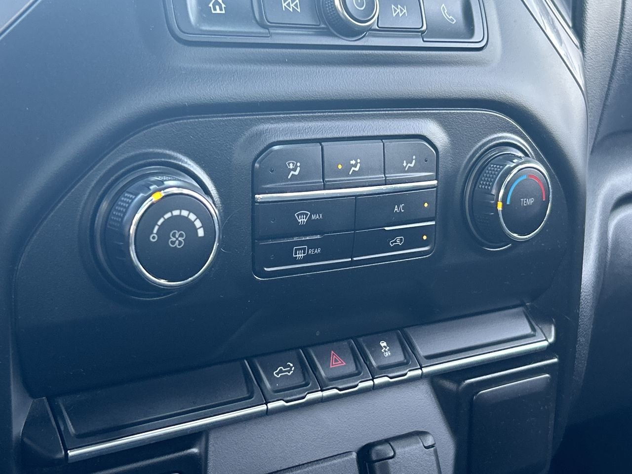 Used 2021  Chevrolet Custom image 26