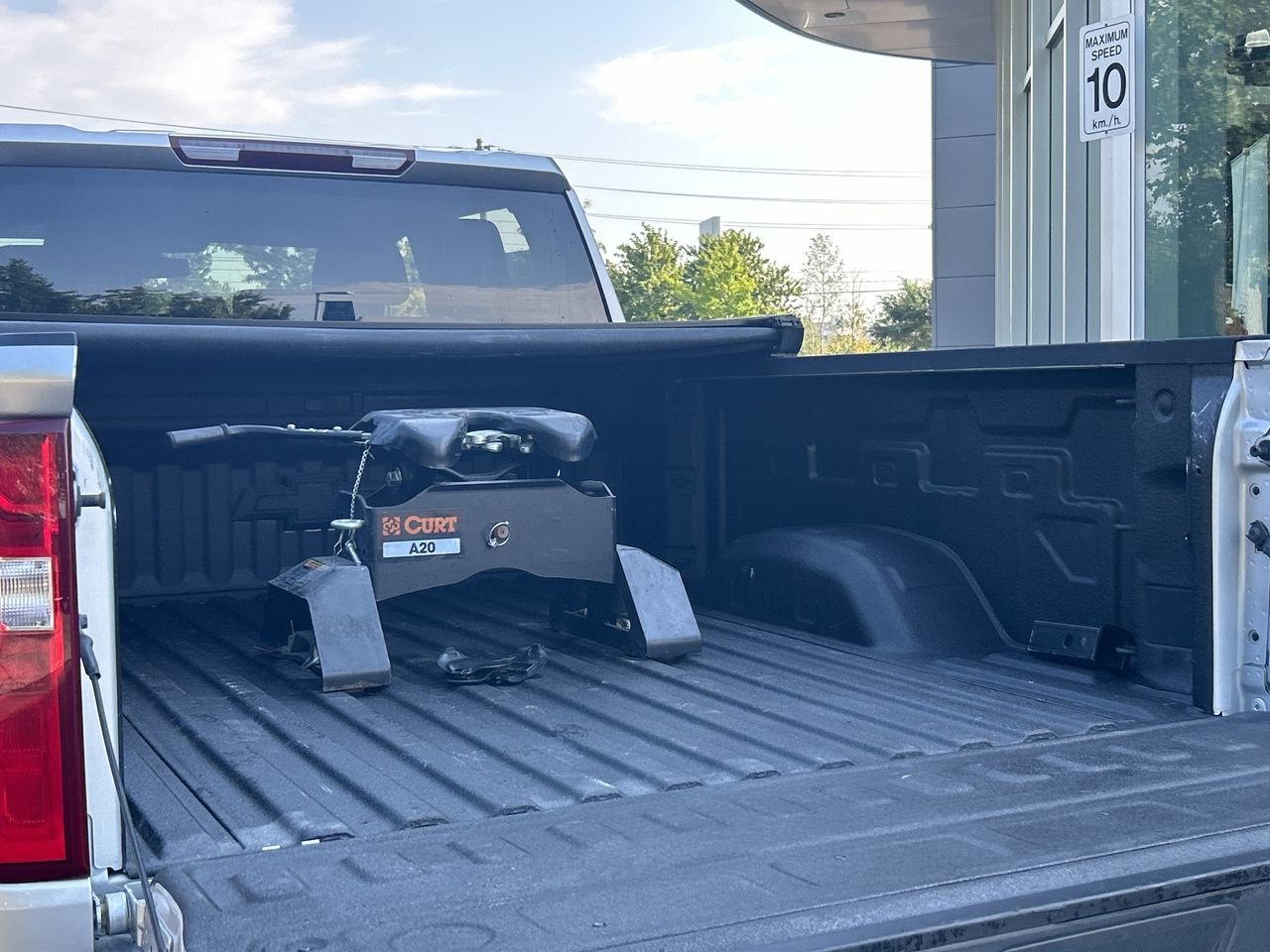 Used 2021  Chevrolet Custom image 30
