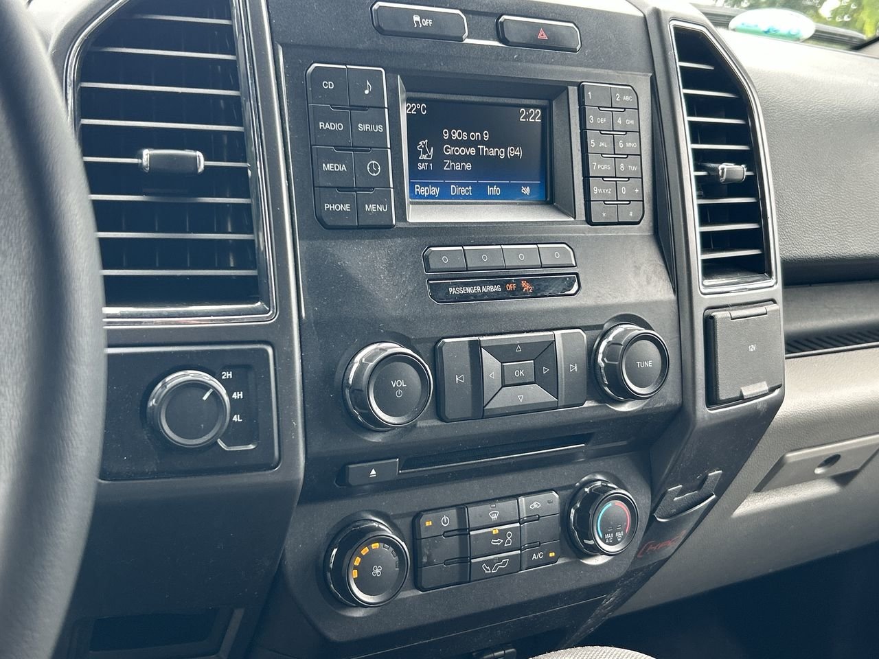 Used 2017 Oxford White Ford  image 27
