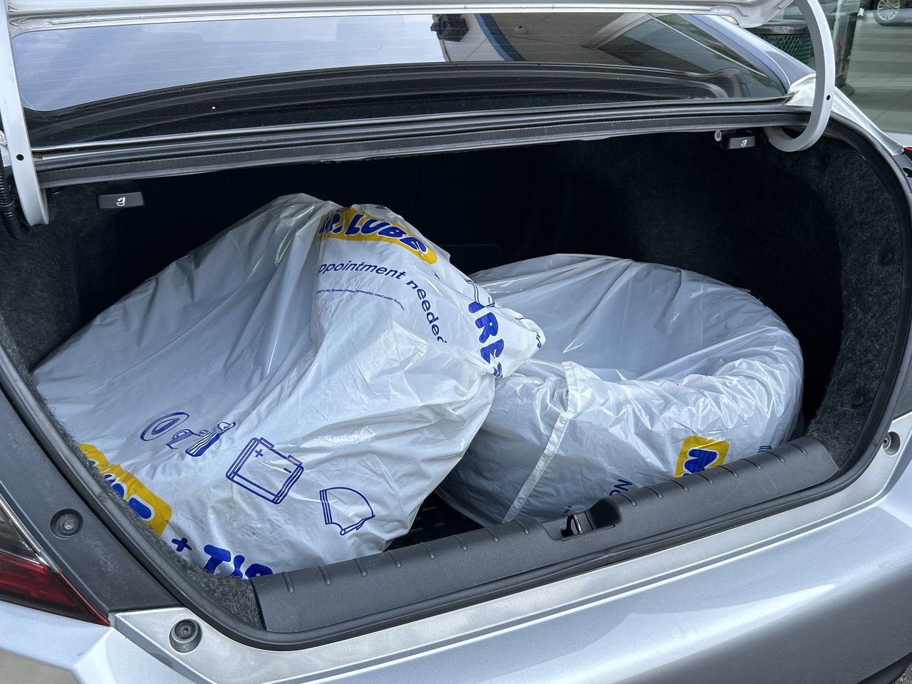 Used 2018  Honda Touring image 31