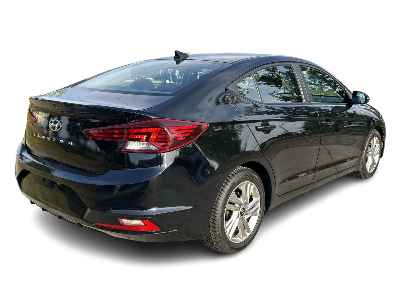Used 2019  Hyundai Preferred image 10