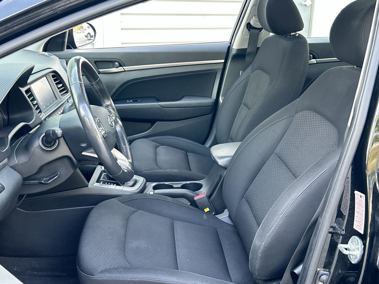 Used 2019  Hyundai Preferred image 19