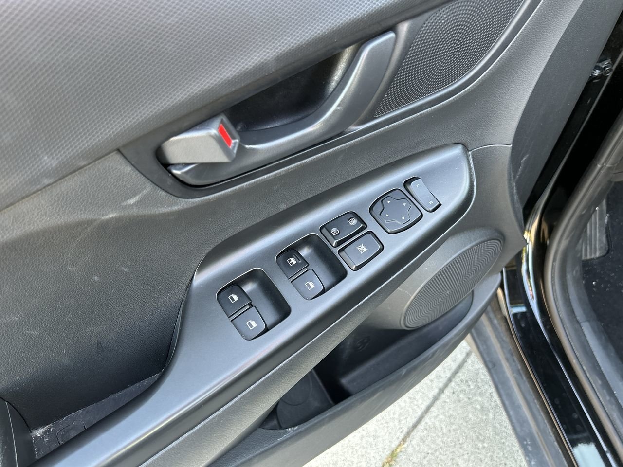 2021 Hyundai KONA Essential AWD, 多伦多, 全款车