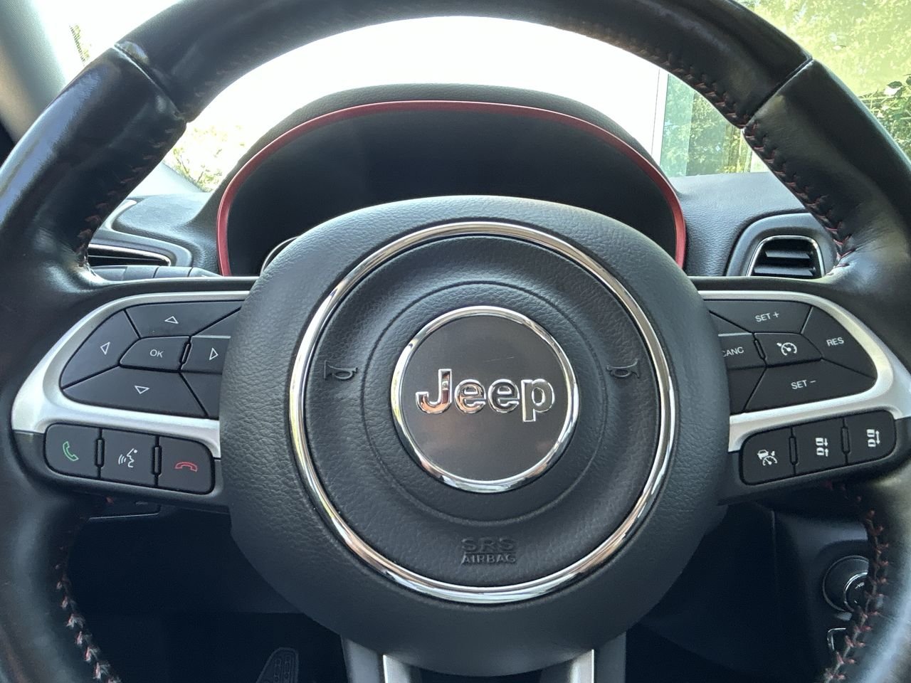 Used 2021 Diamond Black Crystal P.C. Jeep Trailhawk Elite image 22