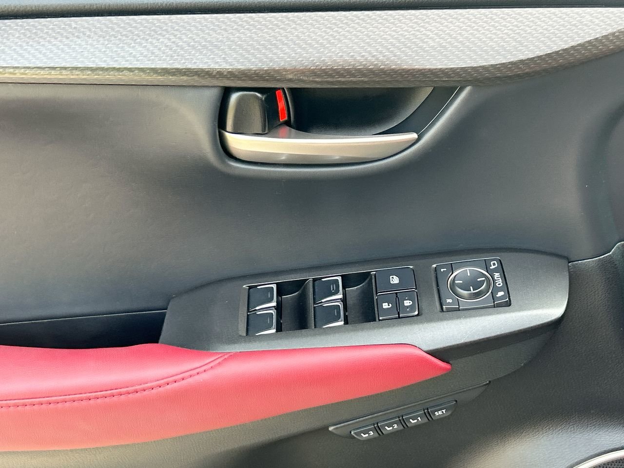 2021 Lexus NX 300 300 AWD, Toronto, Cash