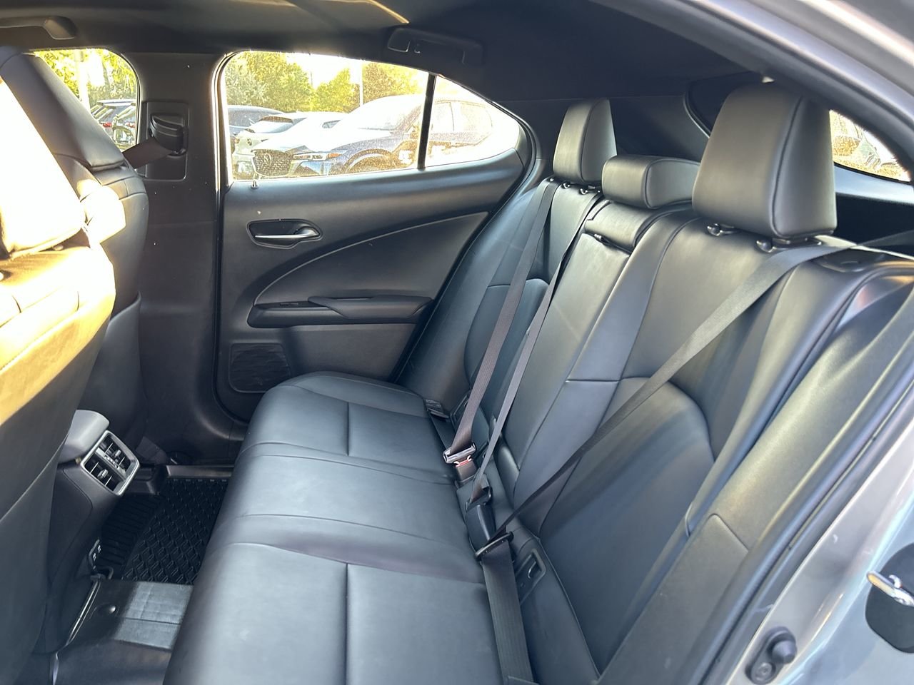 2020 Lexus UX 250h AWD, 多伦多, 全款车