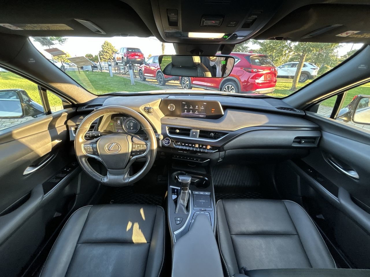 2020 Lexus UX 250h AWD, 多伦多, 全款车