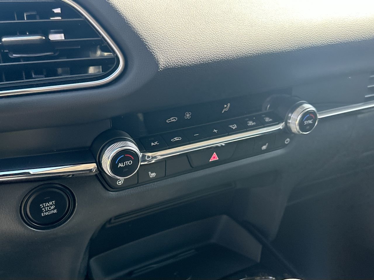 2025 Mazda CX-30 GS, Toronto, Cash