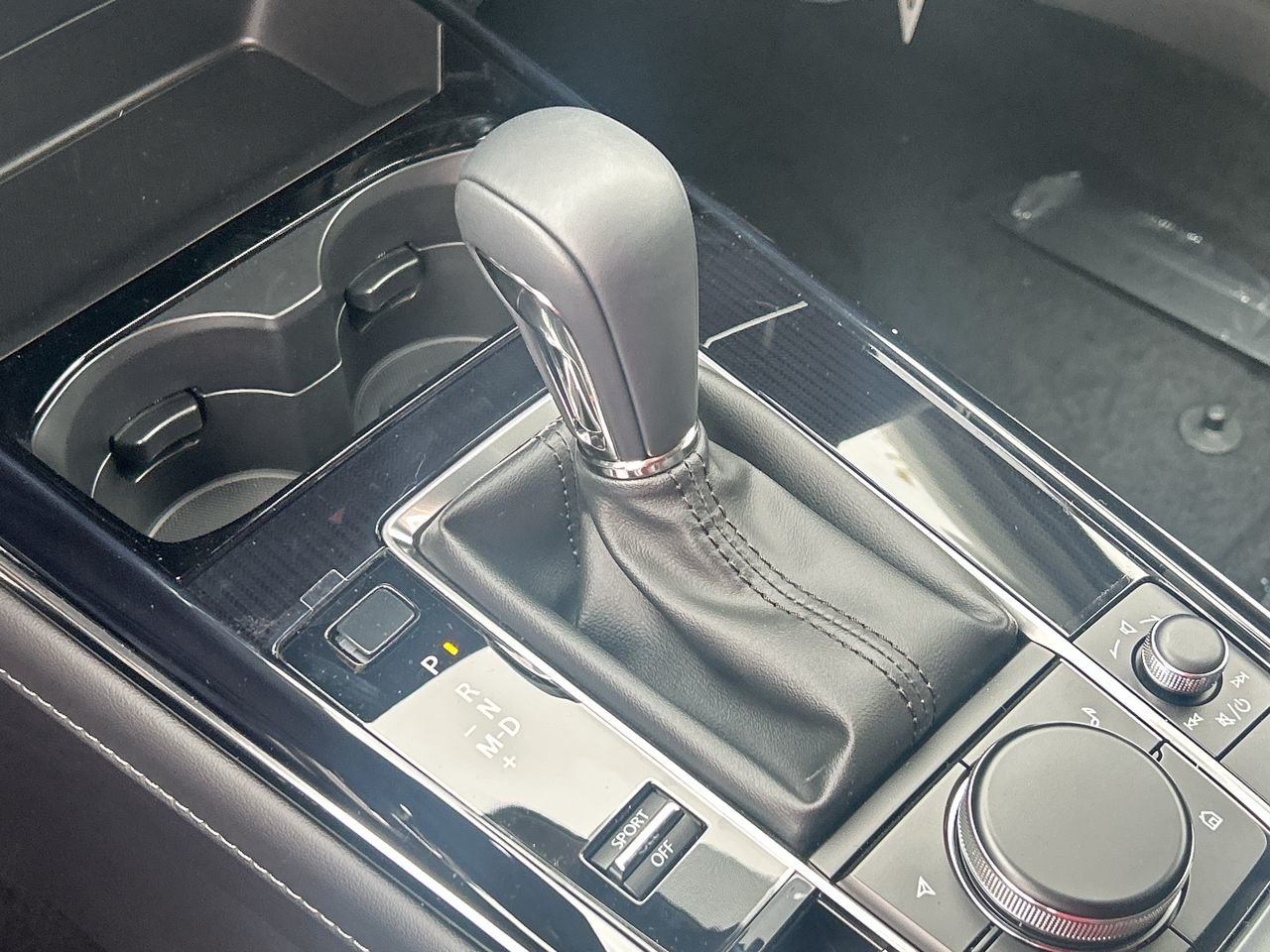 2025 Mazda CX-30 GS, Toronto, Cash