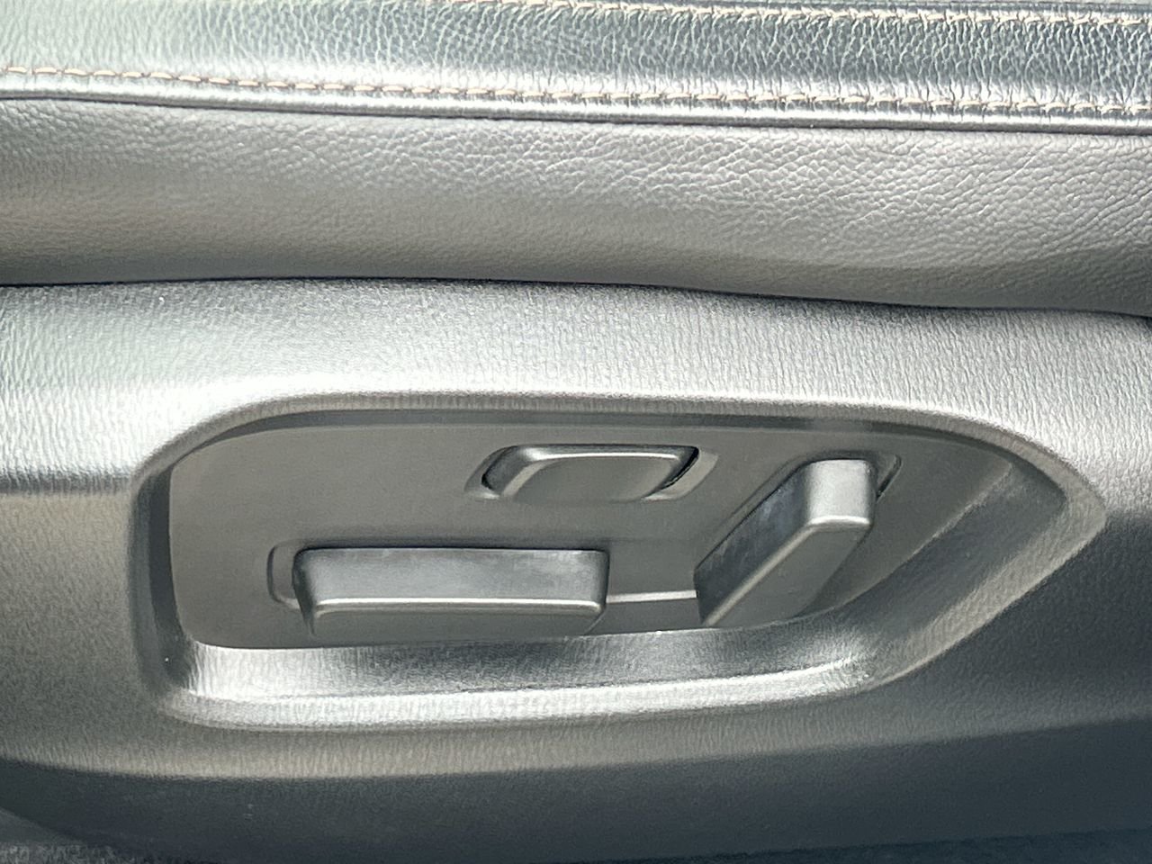 2023 Mazda CX-5 GT, Toronto, Cash
