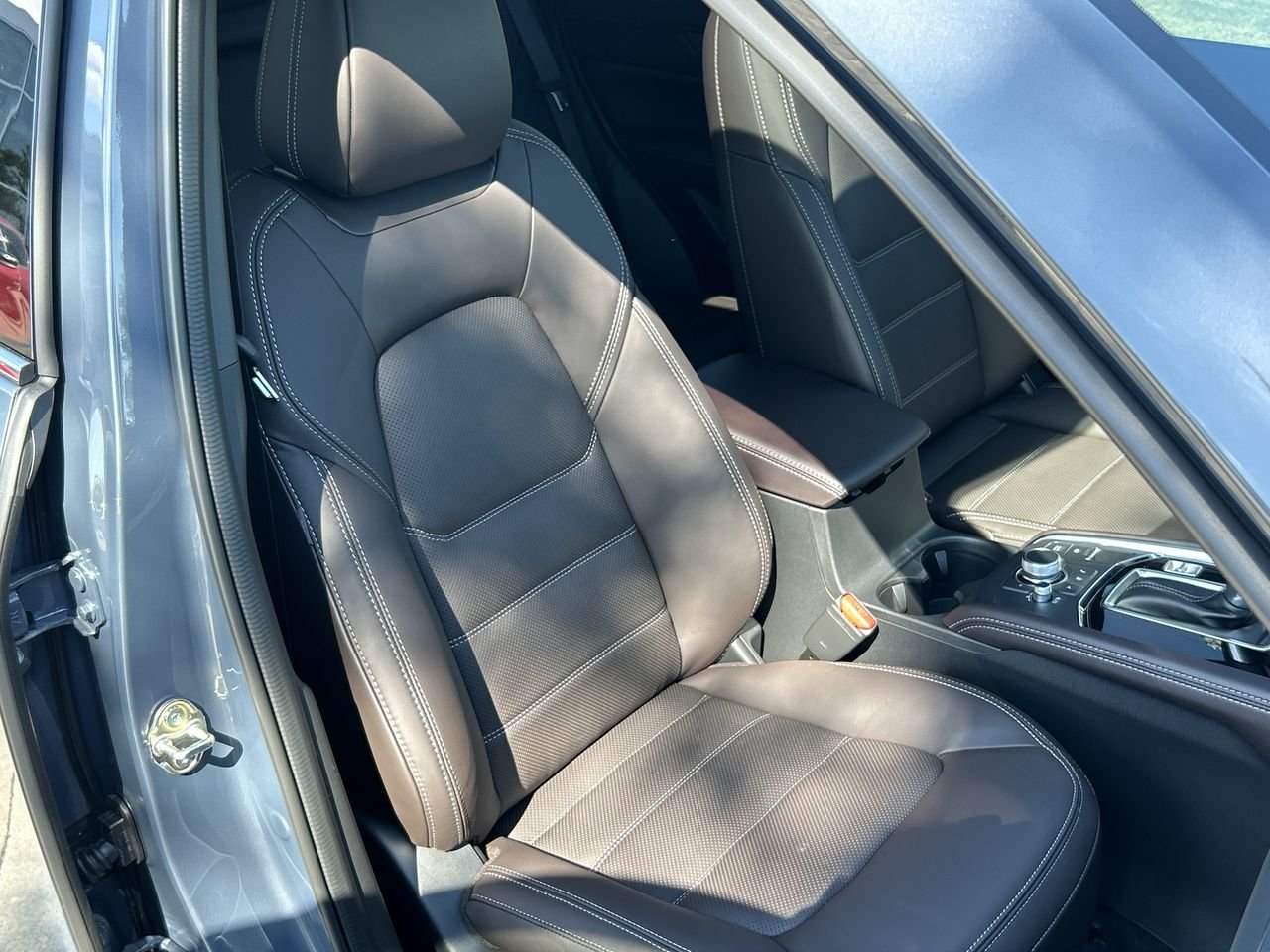 2025 Mazda CX-5 Signature, Toronto, Cash