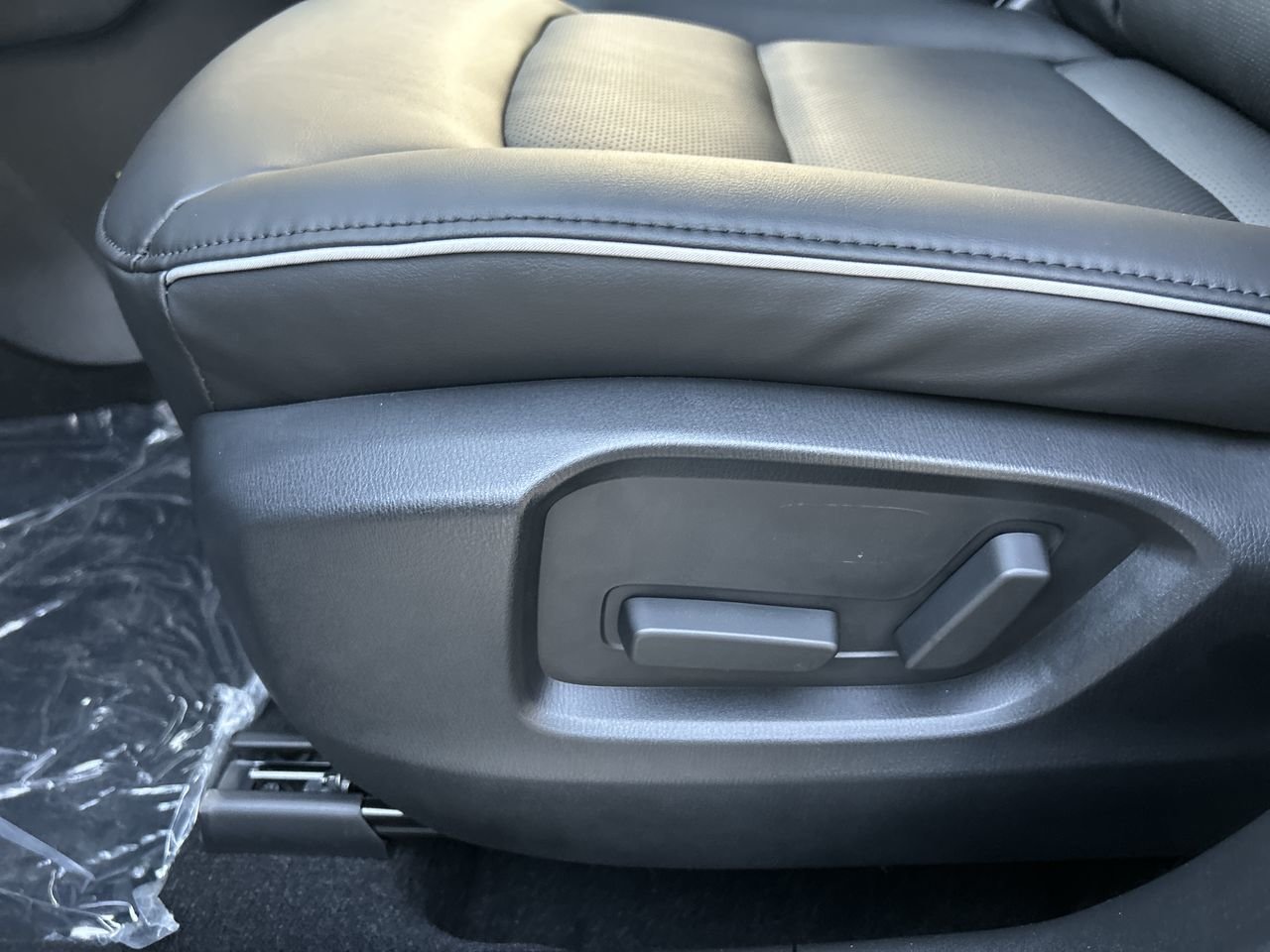 2025 Mazda CX-5 GS, Toronto, Cash
