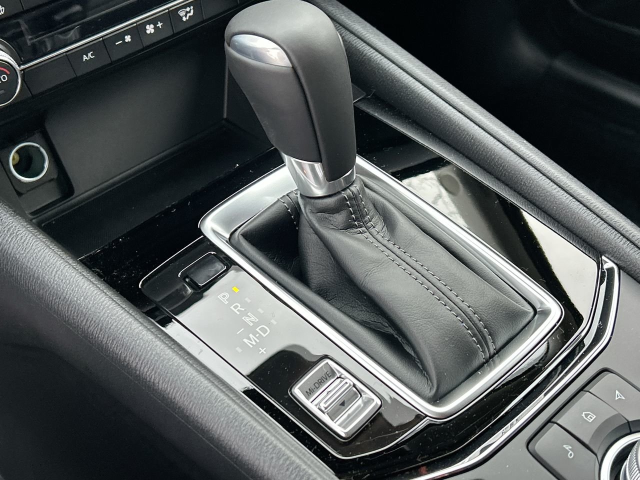 2025 Mazda CX-5 GS, Toronto, Cash
