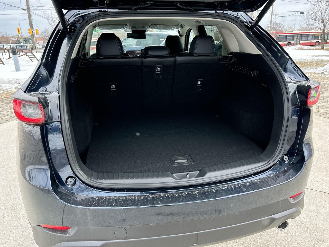 2025 Mazda CX-5 GS, Toronto, Cash