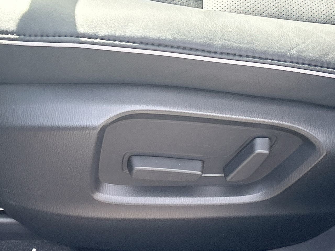 2025 Mazda CX-5 GS, Toronto, Cash
