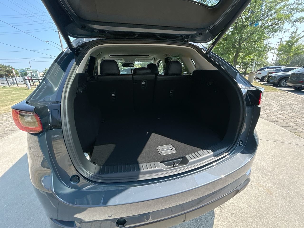 2025 Mazda CX-5 GT, Toronto, Cash