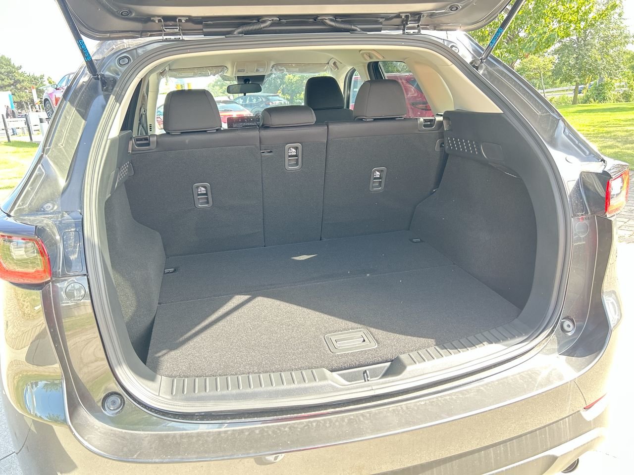 2025 Mazda CX-5 GX, Toronto, Cash
