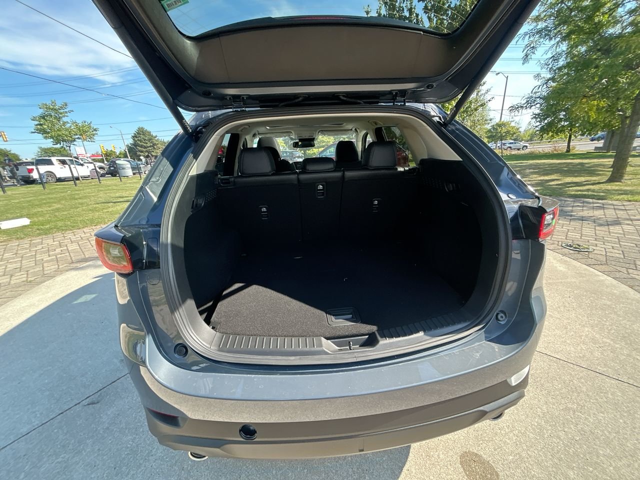 2025 Mazda CX-5 GS, Toronto, Cash