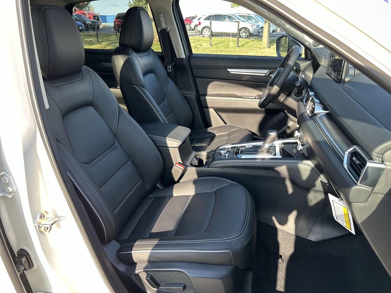 2025 Mazda CX-5 GT, Toronto, Cash