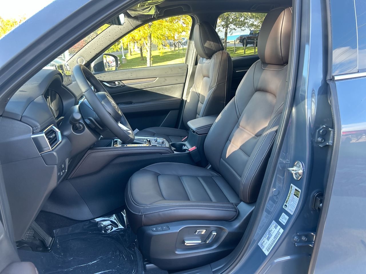 2025 Mazda CX-5 Signature, 多伦多, 全款车