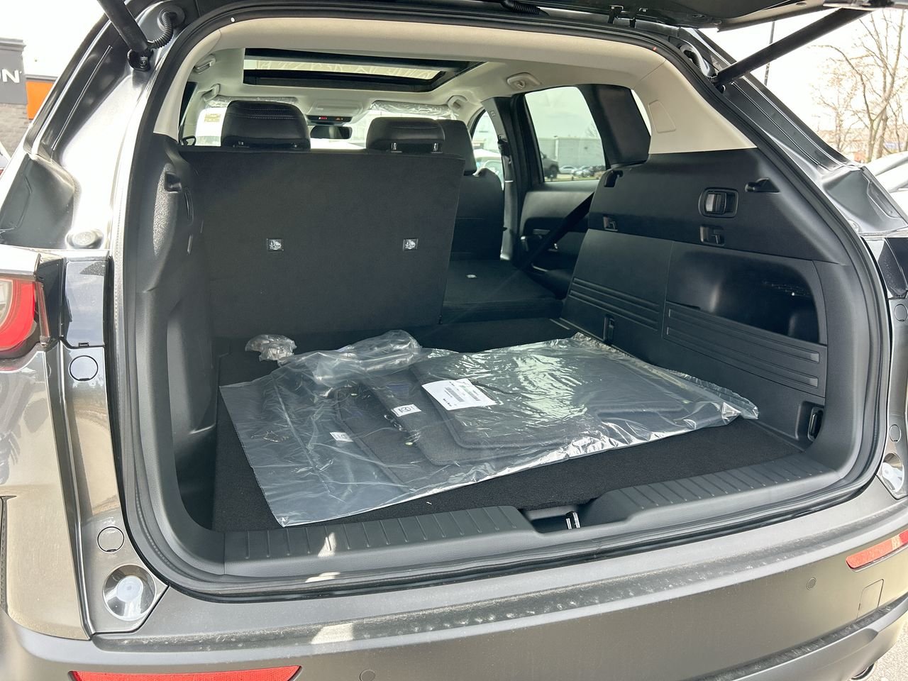 2025 Mazda CX-50 Hybrid GT, Toronto, Cash
