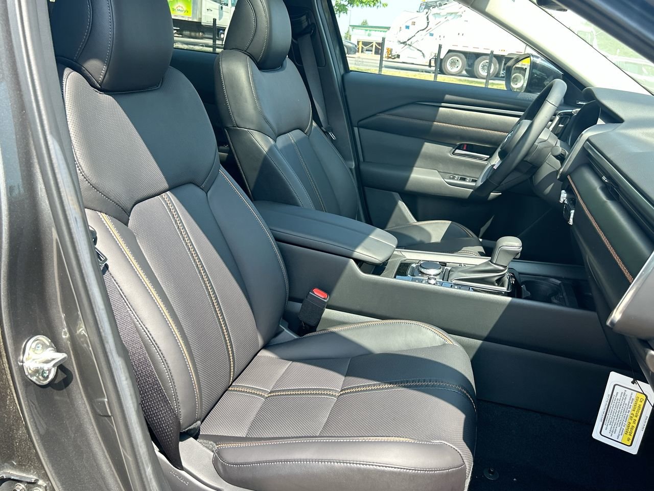 2025 Mazda CX-50 Hybrid GT, Toronto, Cash